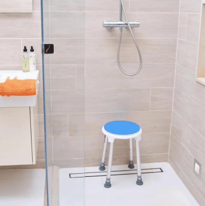 Badetaburet med drejeskive